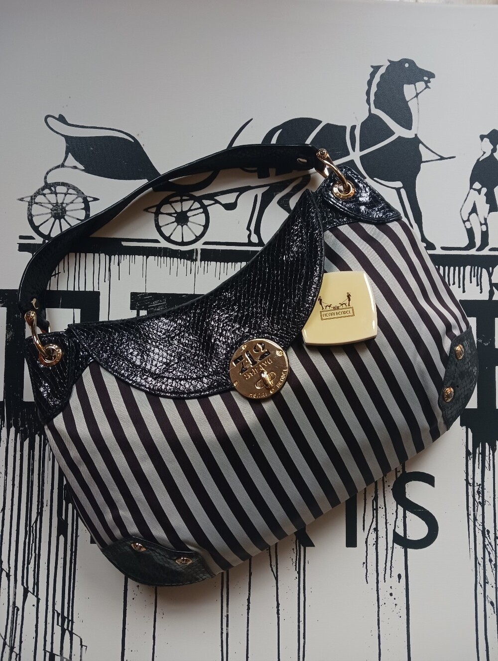 Vintage Henri Bendel 712 5th Avenue Shoulder Bag Complete With Mirror,